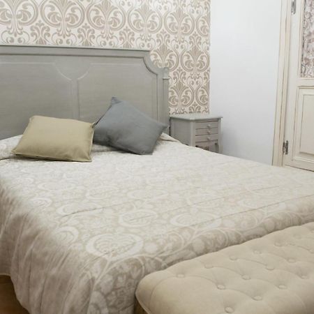 Apartamenticos Plaza Las Armas II Сарагоса Экстерьер фото